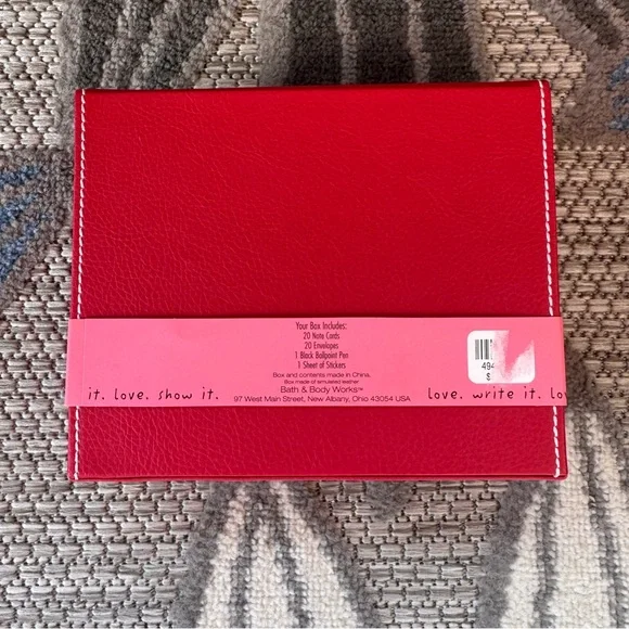 Bath & Body Works Love Notes Valentine Stationary Gift Set Pen/Notes/Envelope - Picture 3 of 5